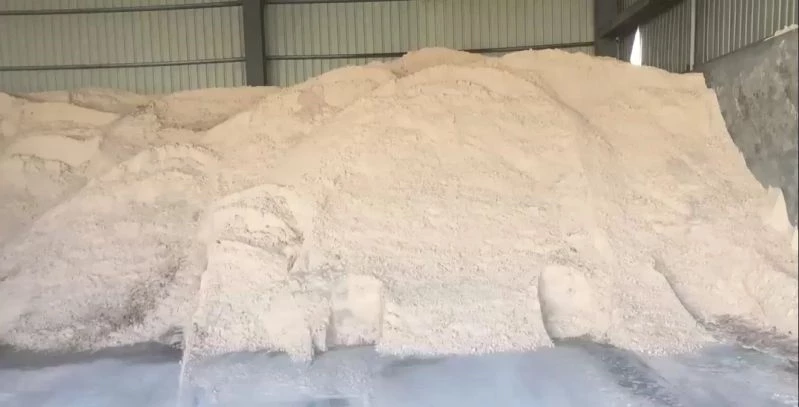 объемная стеклянная бутылка Материал