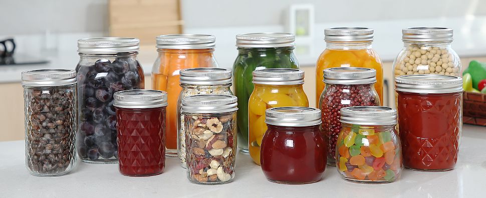 Оптовая продажа стеклянных банок с крышками