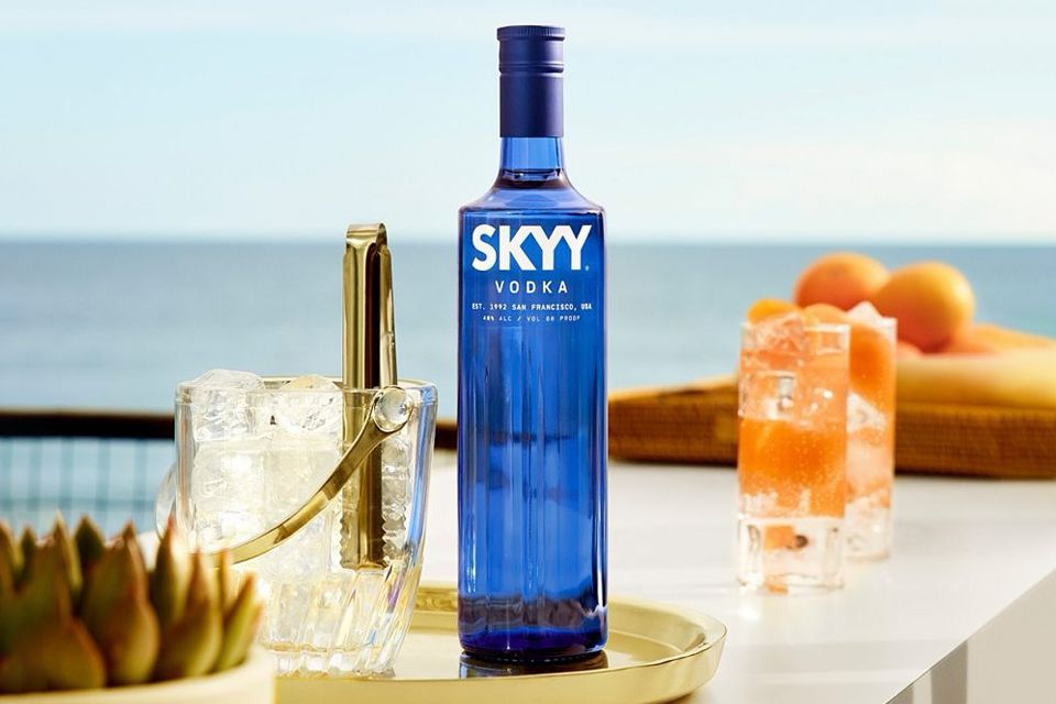 Водка SKYY